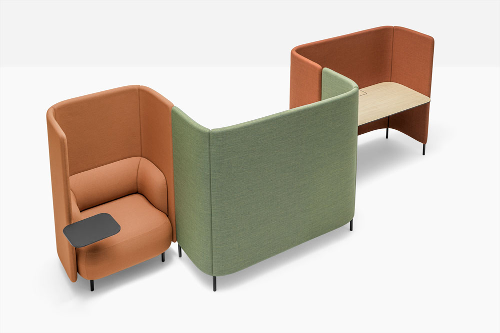 Pedrali_Buddyhub-Desk_commercial-interior-design-workplace-furniture